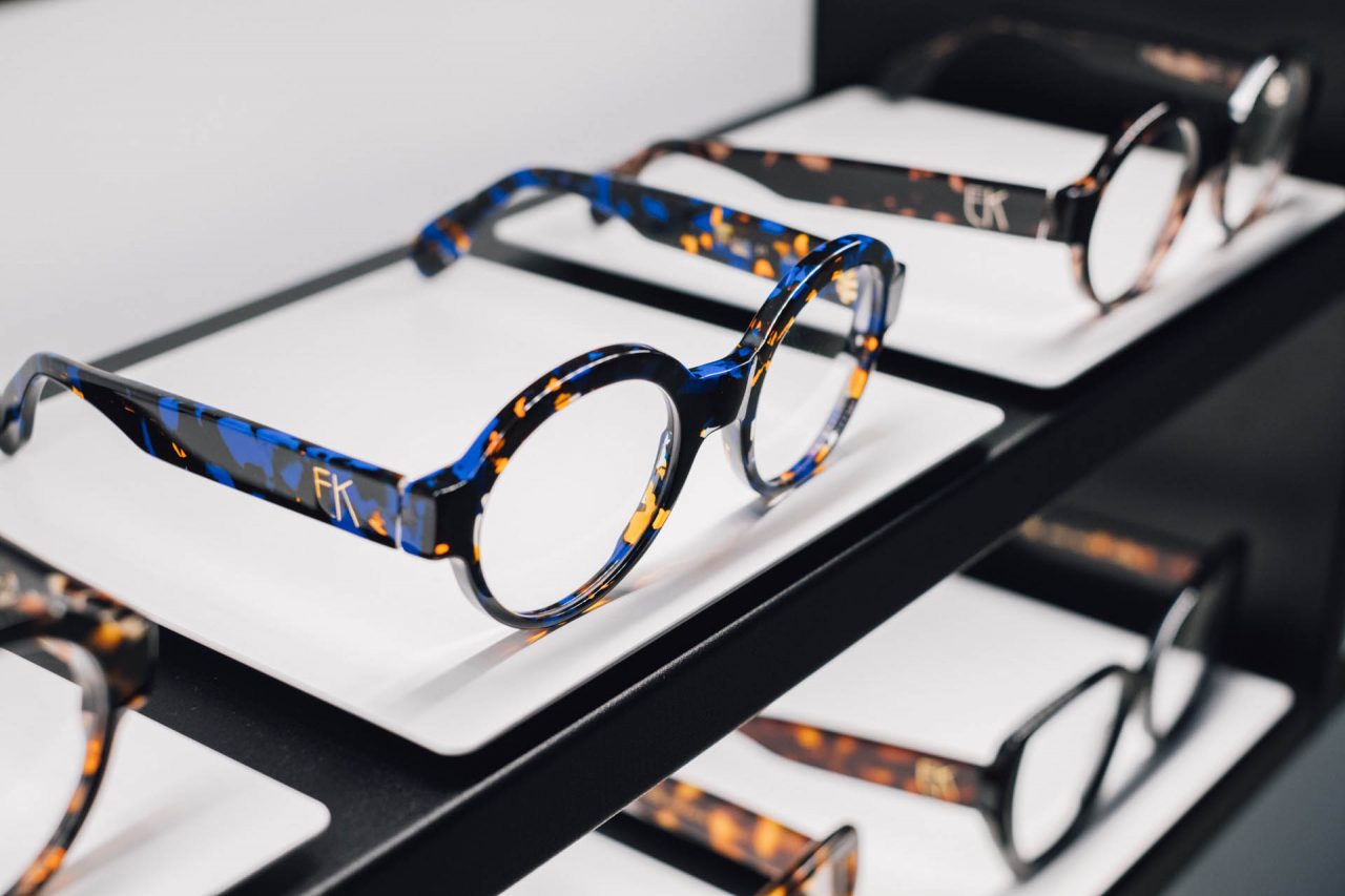 Top Vision Group spectacles brand communication Top Vision Instore spectacles brand communication