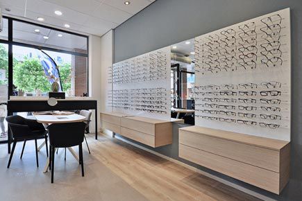 Top Vision Instore Optiek Leon