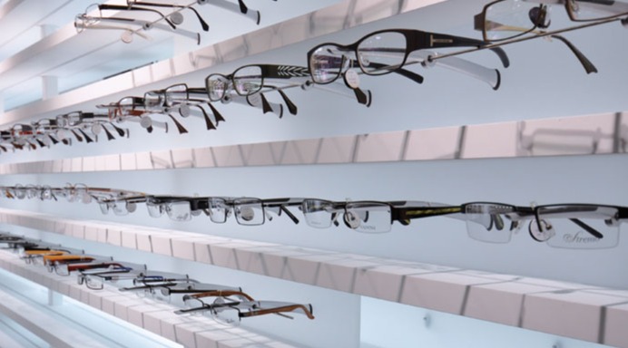 Top Vision Instore projet optique support de lunette