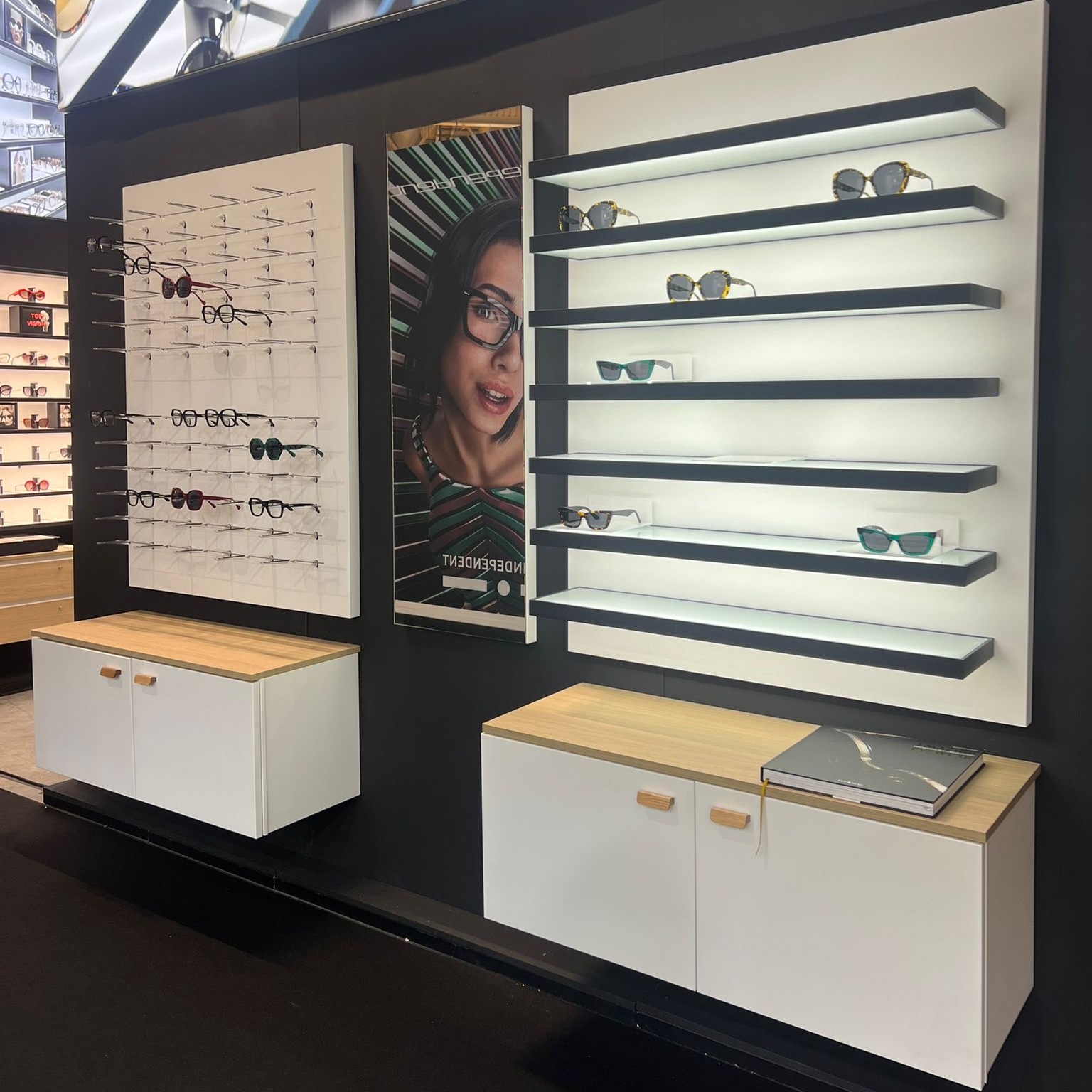 Top Vision Instore Brillenpaneele für die Wand