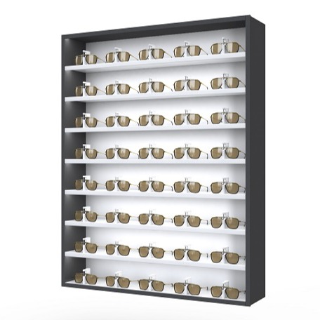 Top Vision Instore CARRÉ Brillenschrankwand mit verriegelbaren Regalen.